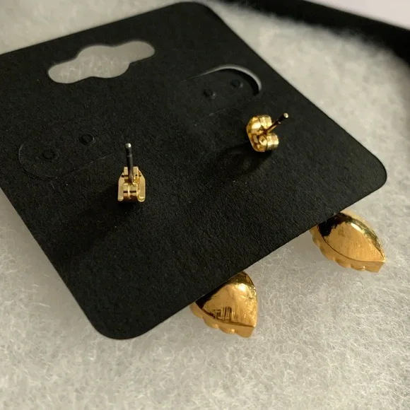 Vintage 1989 AVON Goldtone Blue Rhinestone Victorian Pierced Earrings - Picture 6 of 13